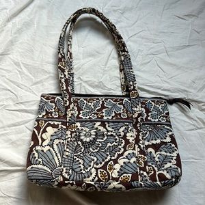 Vera Bradley retired print shoulder bag in Slate Bloome